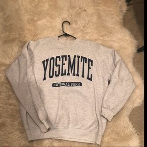 Yosemite crew neck